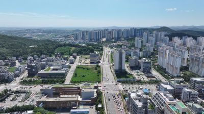 화성특례시청 및 화성특례시의회 건립공사현장, 남양읍 일원 항공촬영 DJI_20250807101726_0051_D_크기변경.JPG