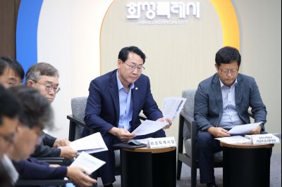 정명근 시장 수자원공사 관계자 면담 3J2A1568_크기변경.JPG