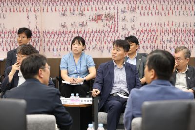 정명근 시장 수자원공사 관계자 면담 3J2A1638_크기변경.JPG