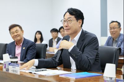 첨단반도체산업 육성.지원을 위한 화성특례시-한국나노기술원 업무협약식 KakaoTalk_20250818_071356542_11.jpg