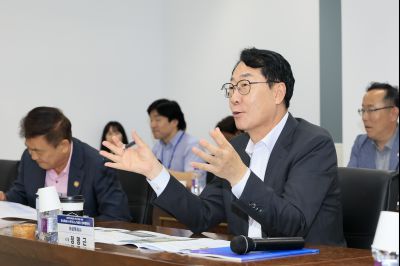 첨단반도체산업 육성.지원을 위한 화성특례시-한국나노기술원 업무협약식 KakaoTalk_20250818_071356542_12.jpg