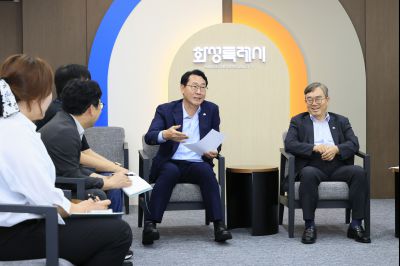 개방형직위(AI전략담당관) 임용식 photo_resize13.jpg