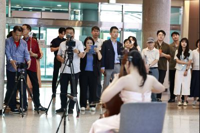 문화로 힐링하는 하루 재능기부 첼로 연주회 photo_resize06.jpg