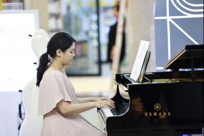 문화로 힐링하는 하루 재능기부 첼로 연주회 photo_resize07.jpg