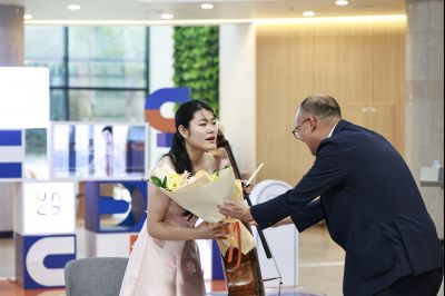 문화로 힐링하는 하루 재능기부 첼로 연주회 photo_resize18.jpg