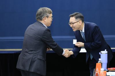화성특례시 산업재해 예방 연구용역 협약식 및 착수보고회 photo_resize02.jpg