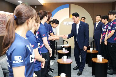 화성도시공사 탁구선수단 방문 photo_resize06.jpg