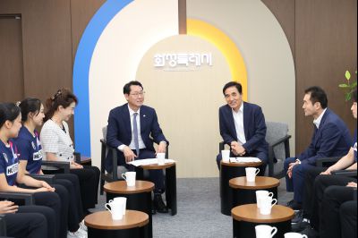 화성도시공사 탁구선수단 방문 photo_resize09.jpg