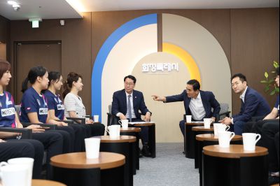 화성도시공사 탁구선수단 방문 photo_resize14.jpg