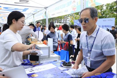 화성로컬푸드 직거래장터 개최(국회) photo_resize31.jpg