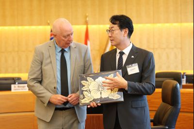 캐나다 버나비시 MOU체결 photo_resize55.jpg