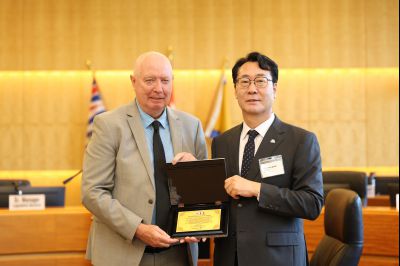 캐나다 버나비시 MOU체결 photo_resize60.jpg