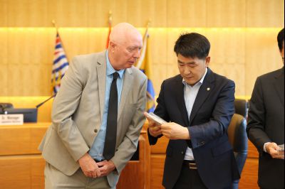 캐나다 버나비시 MOU체결 photo_resize66.jpg