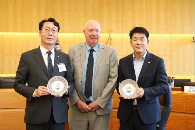 캐나다 버나비시 MOU체결 photo_resize68.jpg