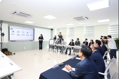 장애인 직업능력 향상 및 고용환경 조성을 위한 업무 협약식  3J2A7496_resize.JPG