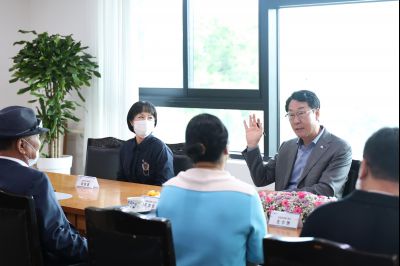 복지시설방문 동원요양원 photo_resize02.jpg