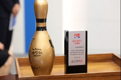 정명근 시장 프로볼링팀 우승격려 photo_resize24.jpg