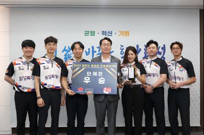 정명근 시장 프로볼링팀 우승격려 photo_resize34.jpg