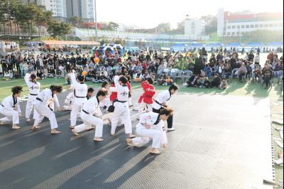 제2회 화성시 소상공인의 날 행사 C1KS3422_resize.JPG