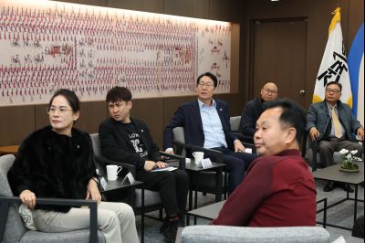 화성시민주평화통일자문위원회 차담 C1KS3969.JPG