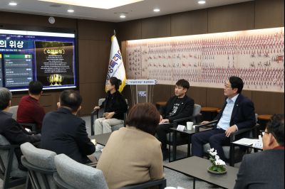 화성시민주평화통일자문위원회 차담 C1KS3977.JPG