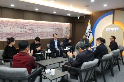 화성시민주평화통일자문위원회 차담 C1KS3983.JPG