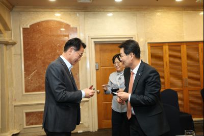 기후위기 정책 국회 간담회 기후위기 정책 국회 간담회06_resize.jpg