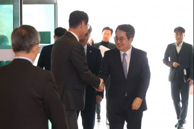 민생경제 현장투어 '달달버스' 화성시 방문 차담 C1KS6034.JPG