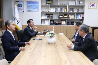 민생경제 현장투어 '달달버스' 화성시 방문 차담 C1KS6179.JPG