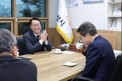 민생경제 현장투어 '달달버스' 화성시 방문 차담 C1KS6184.JPG