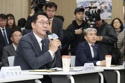 국제테마파크 추진현황 보고 및 상생 협약식 0D0A9194.jpg