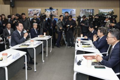 국제테마파크 추진현황 보고 및 상생 협약식 0D0A9251.jpg