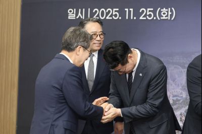 국제테마파크 추진현황 보고 및 상생 협약식 0D0A9649.jpg