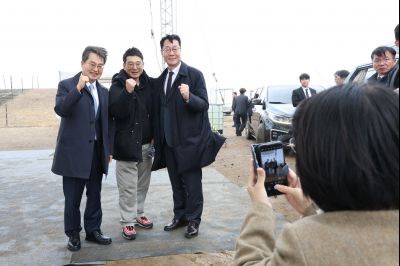 100조+ 투자유치 달성 기념행사 C1KS6737.JPG