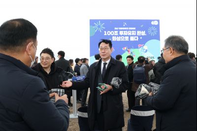 100조+ 투자유치 달성 기념행사 C1KS6720.JPG