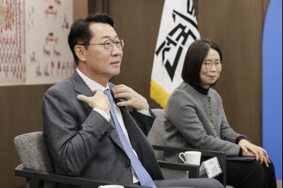 화성시 주거안심회복주택 운영 및 돌봄마을 조성 협약식 화성시 주거안심회복주택 운영 및 돌봄마을 조성 협약식_16.jpg