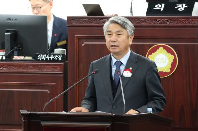 제246회 임시회 제2차 본회의 0D0A5898.jpg