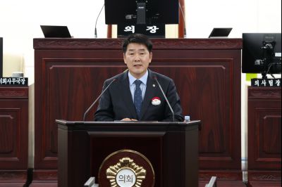 화성시의회 폐회연 C1KS9215.JPG