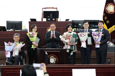 화성시의회 폐회연 C1KS9285.JPG