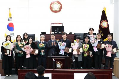 화성시의회 폐회연 C1KS9303.JPG