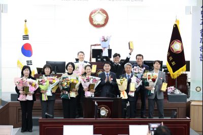 화성시의회 폐회연 C1KS9320.JPG