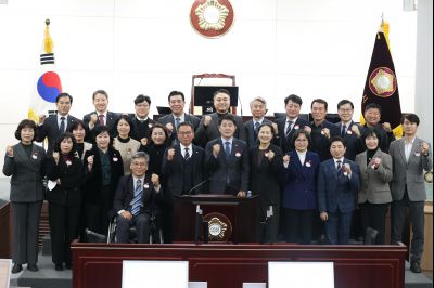 화성시의회 폐회연 C1KS9397.JPG