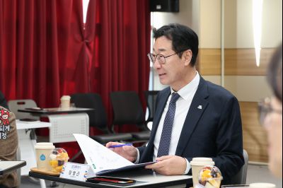 관내 복지관장 간담회 0D0A6972.jpg