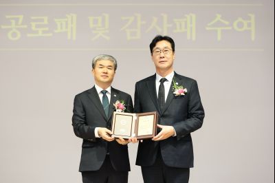 제1부시장 퇴임식 C1KS0712.JPG