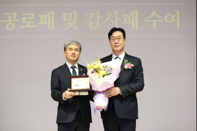 제1부시장 퇴임식 C1KS0726.JPG