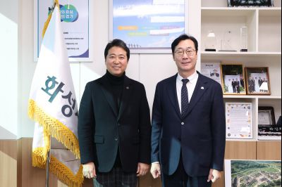 가나 대사 방문 C1KS1539.JPG