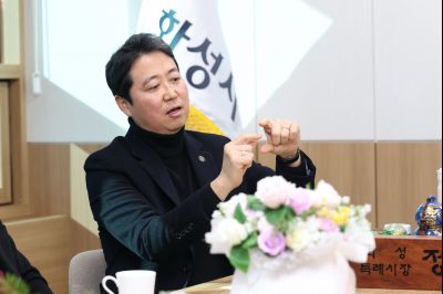 가나 대사 방문 C1KS1607.JPG