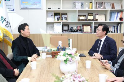 가나 대사 방문 C1KS1615.JPG