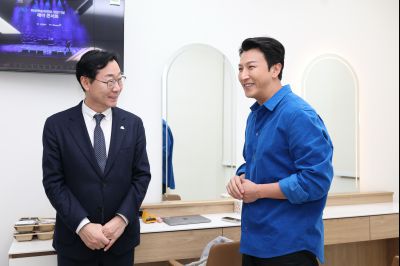 화성예술의전당 개관기념 송년음악회 C1KS2703.JPG