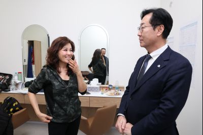 화성예술의전당 개관기념 송년음악회 C1KS2762.JPG